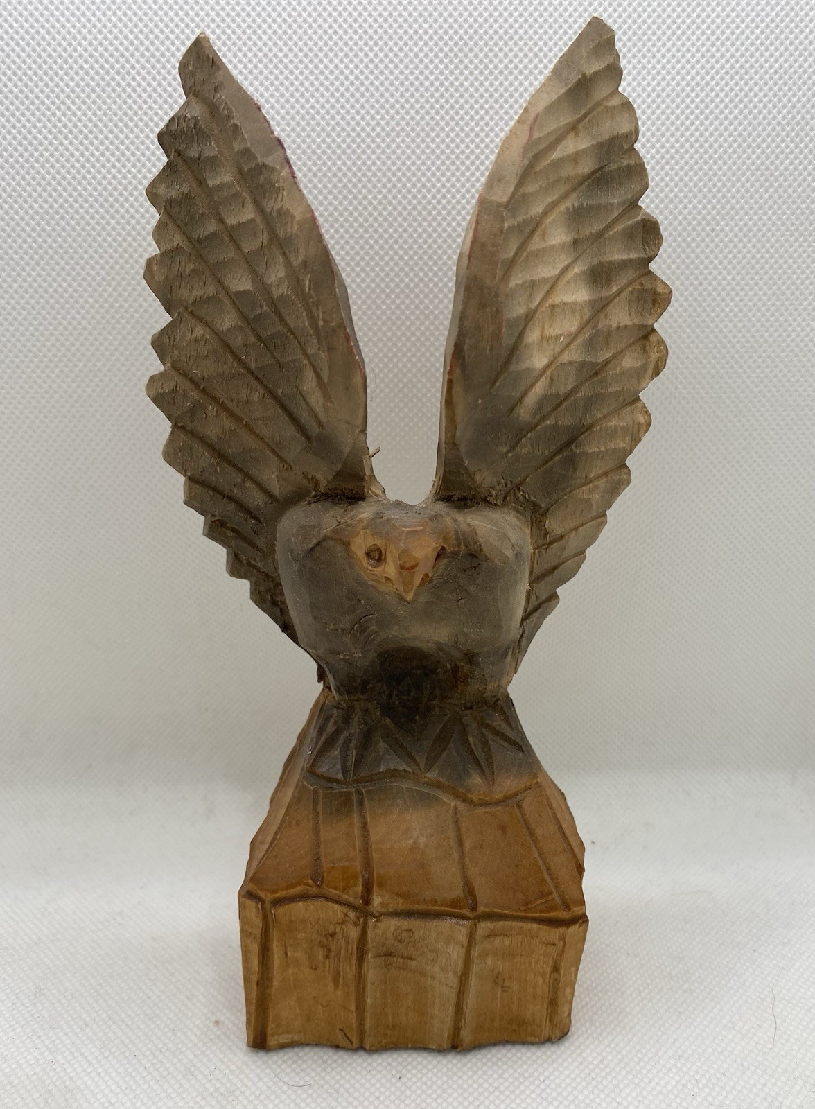 Vintage 1994 Handmade Carved Wood 8″ Vulture Bird Statue Romanian Rare Figure