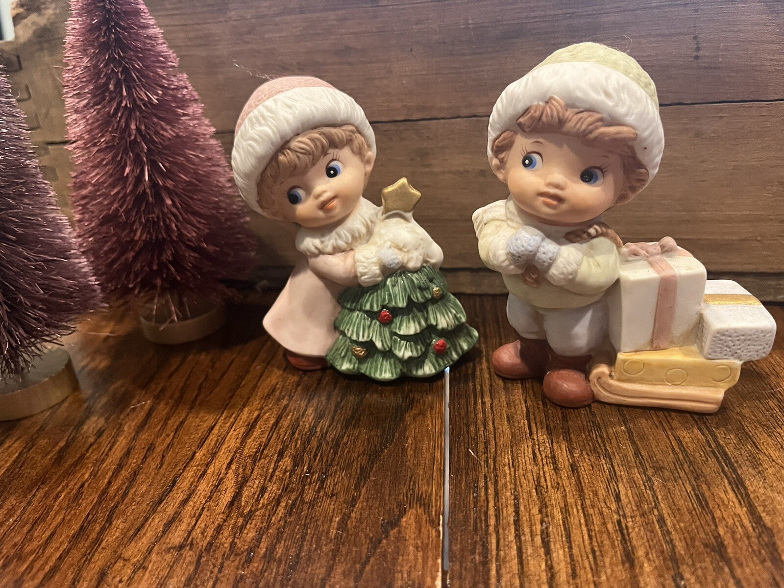 SET 2 Vintage Retro CERAMIC CHRISTMAS Girl & Boy HOME INTERIOR HOMCO Figurines