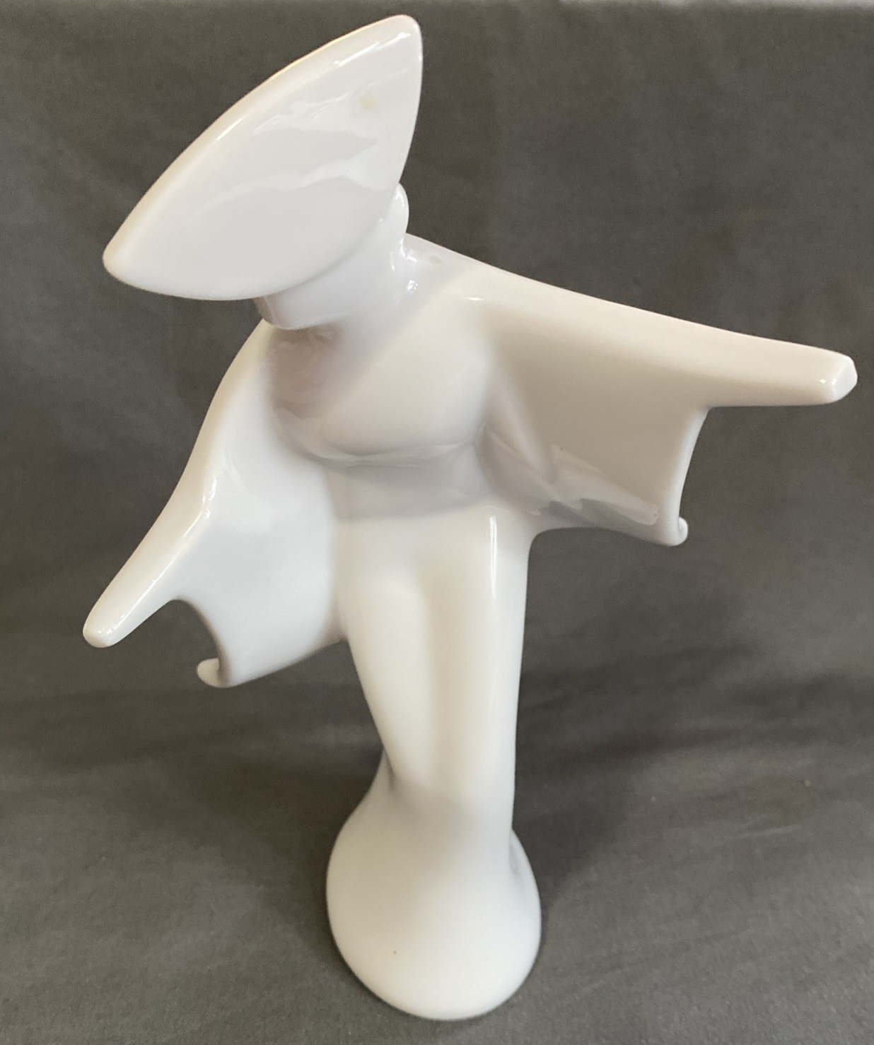 Mid Century Modernist Dancing Geisha Girl White Porcelain Figurine Japan 6.25”