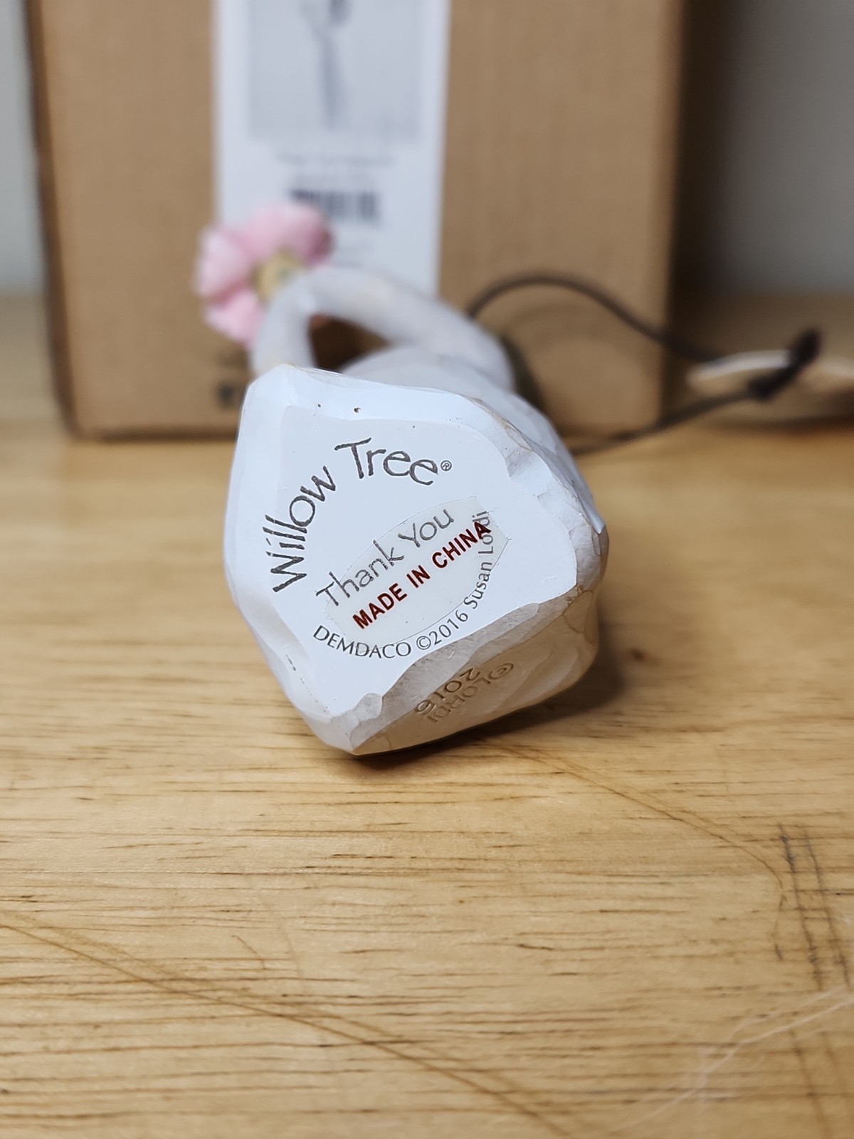 Willow Tree Thank You Girl With Flowers Ornament 2016 Ornament 27574