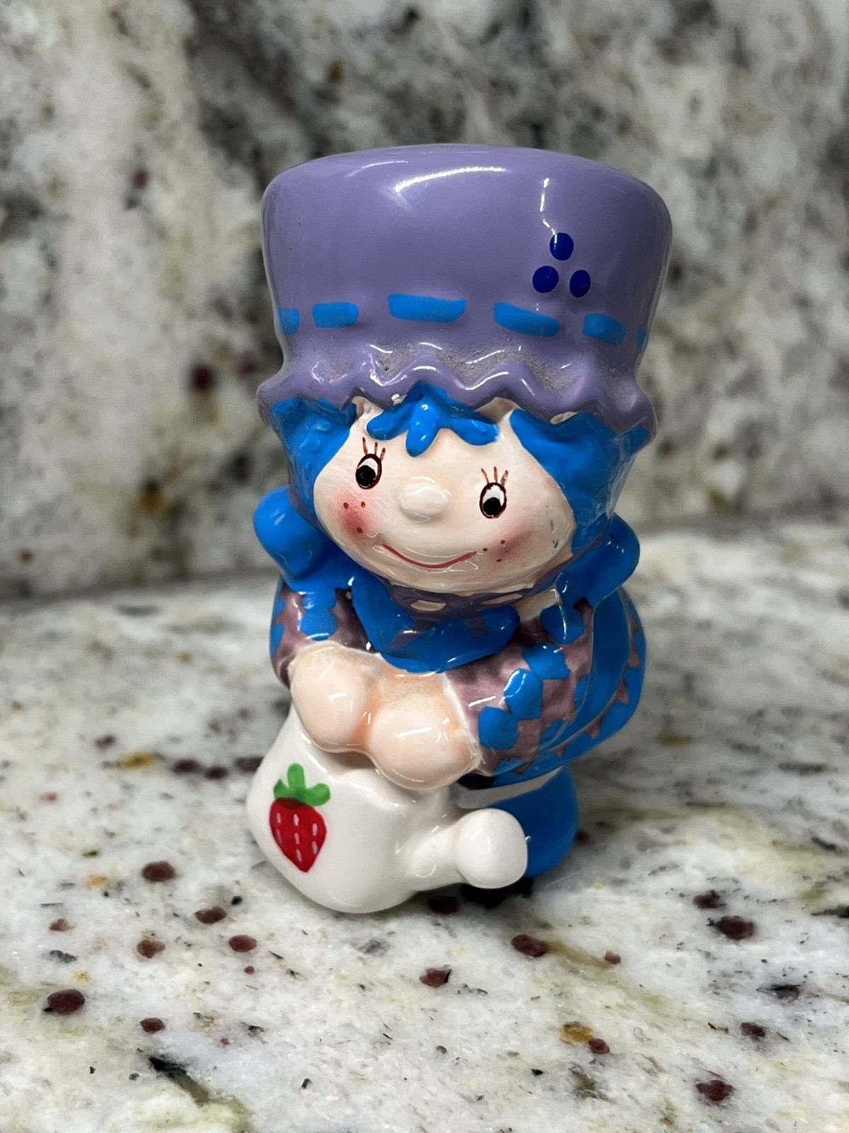 Vintage Strawberry Shortcake Friend Blueberry Muffin Figure 1982