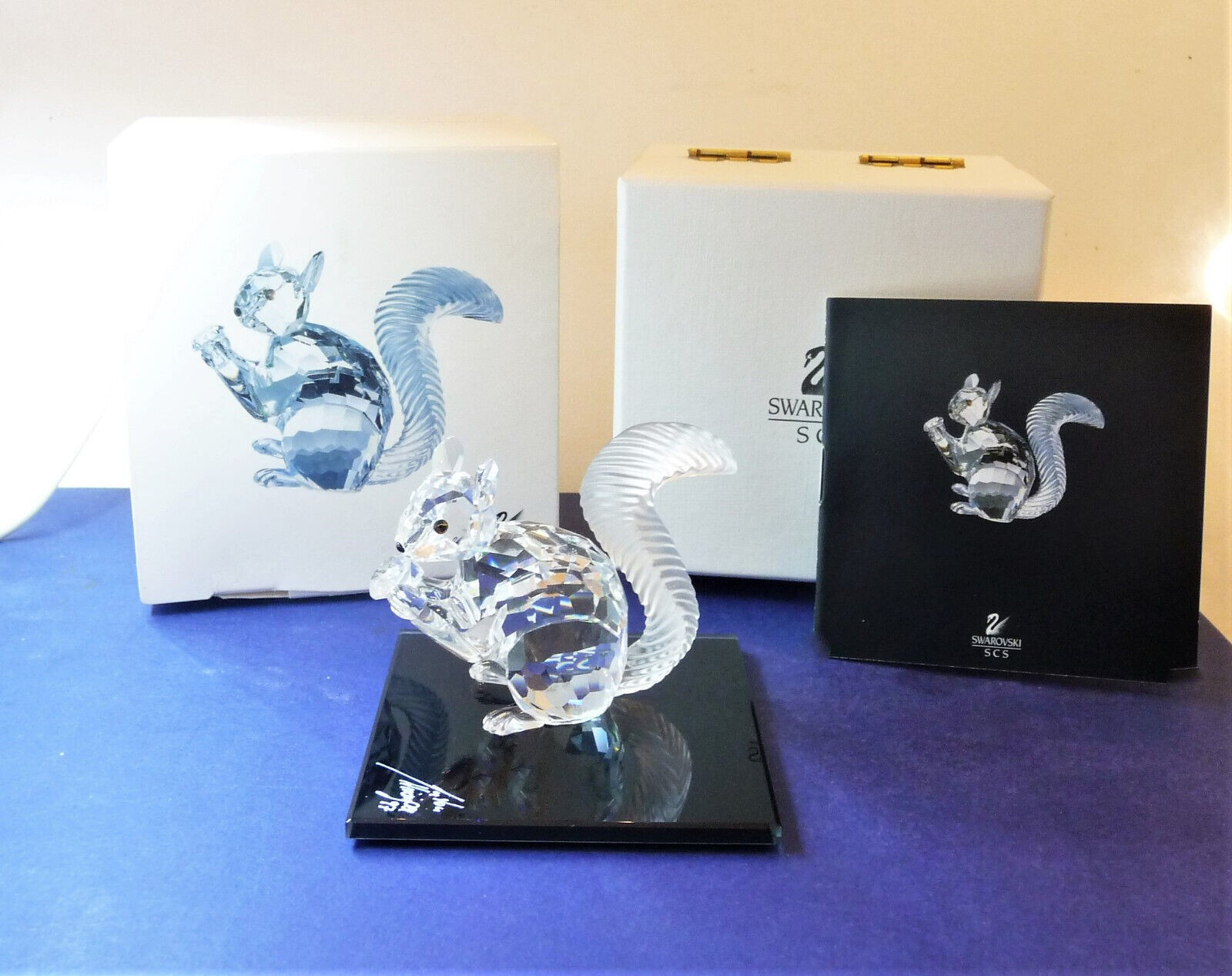 Swarovski Crystal Squirrel 10th Anniversary Edition 208433 w/Box & COA