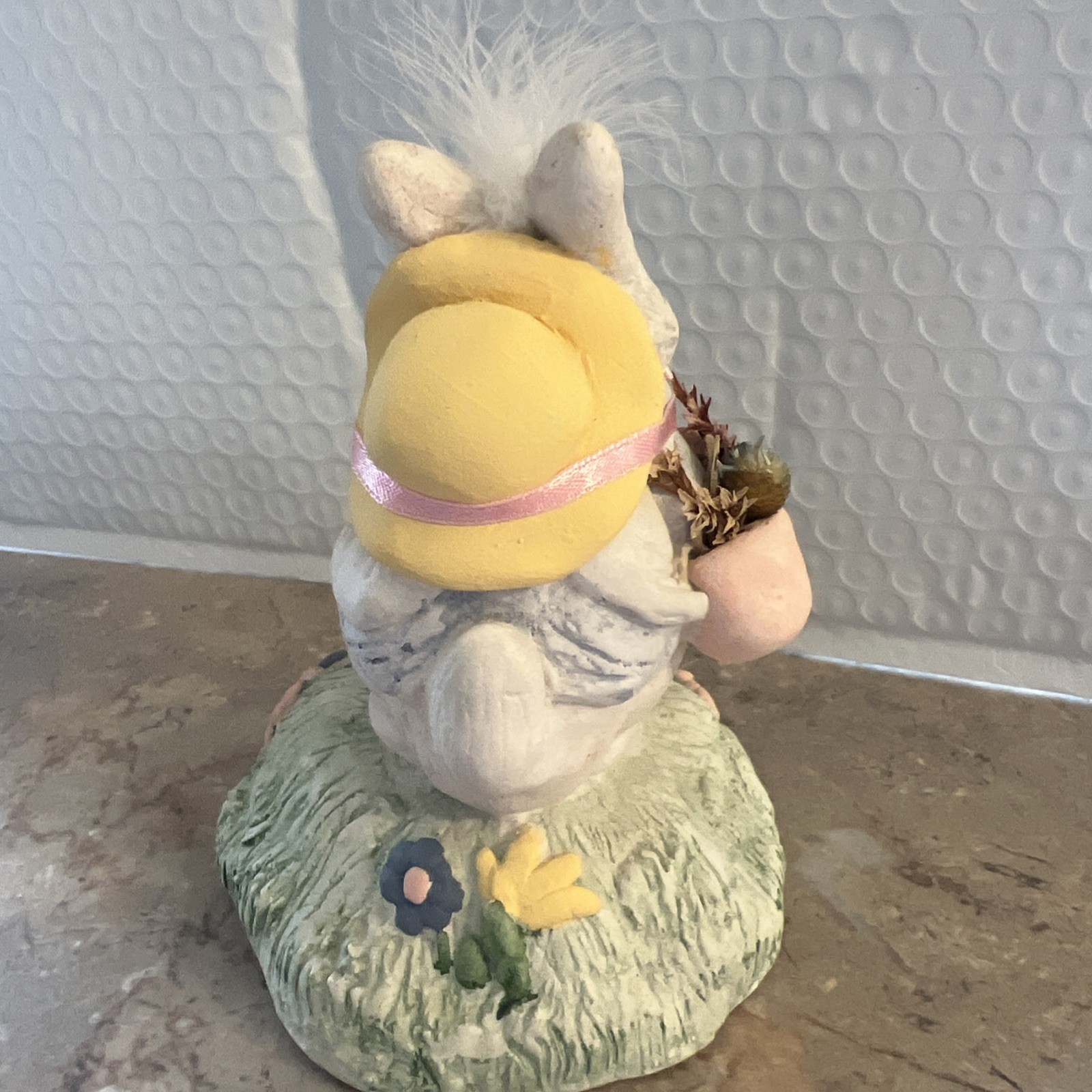 Vintage Dreamsicles Cast Art – Easter Bunny Figurine By Kristin