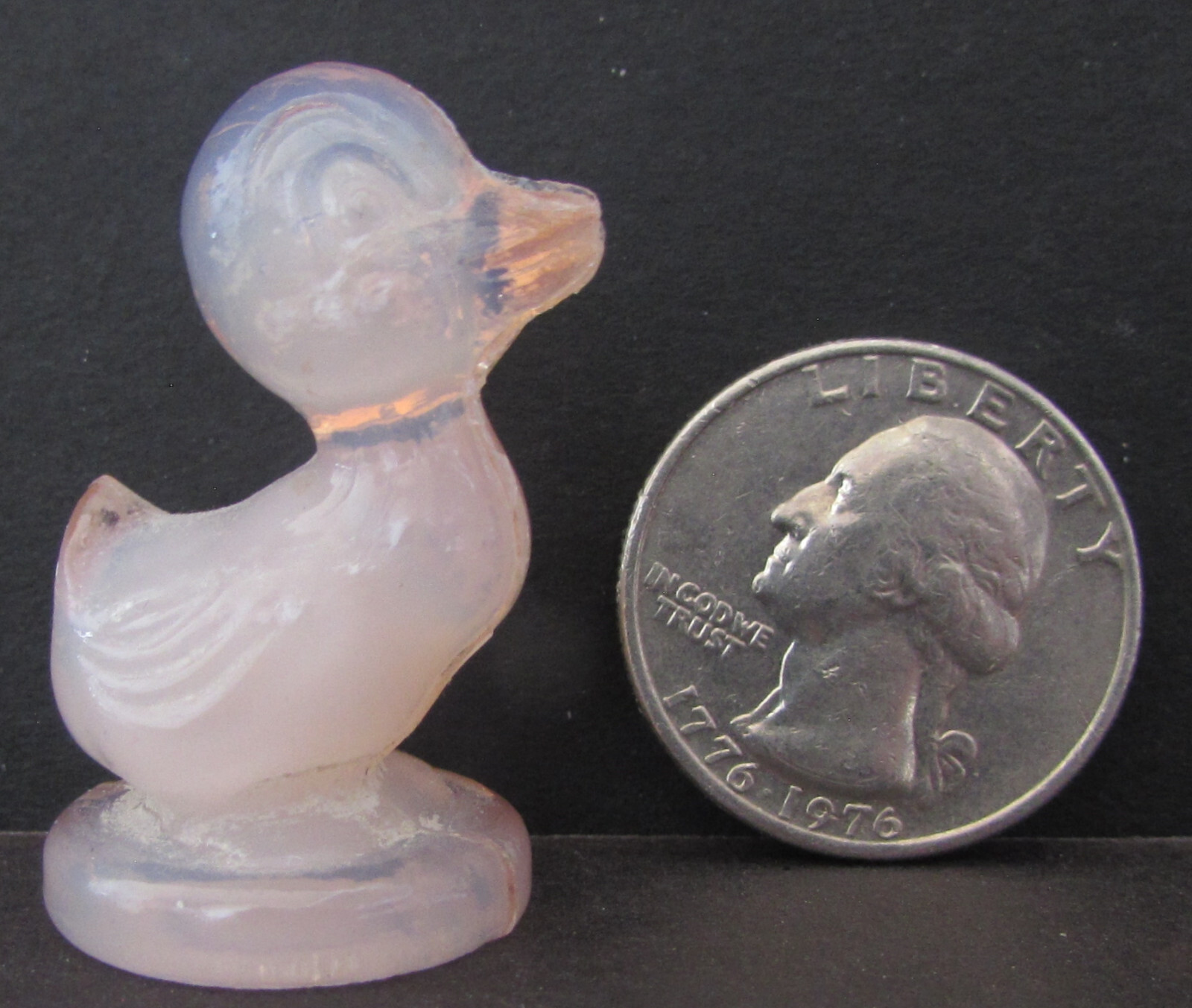 ON SALE~ OLD HAND BLOWN OPALESCENT GLASS TINY PINK DUCK. aprox 1 1/2″ hi OP27