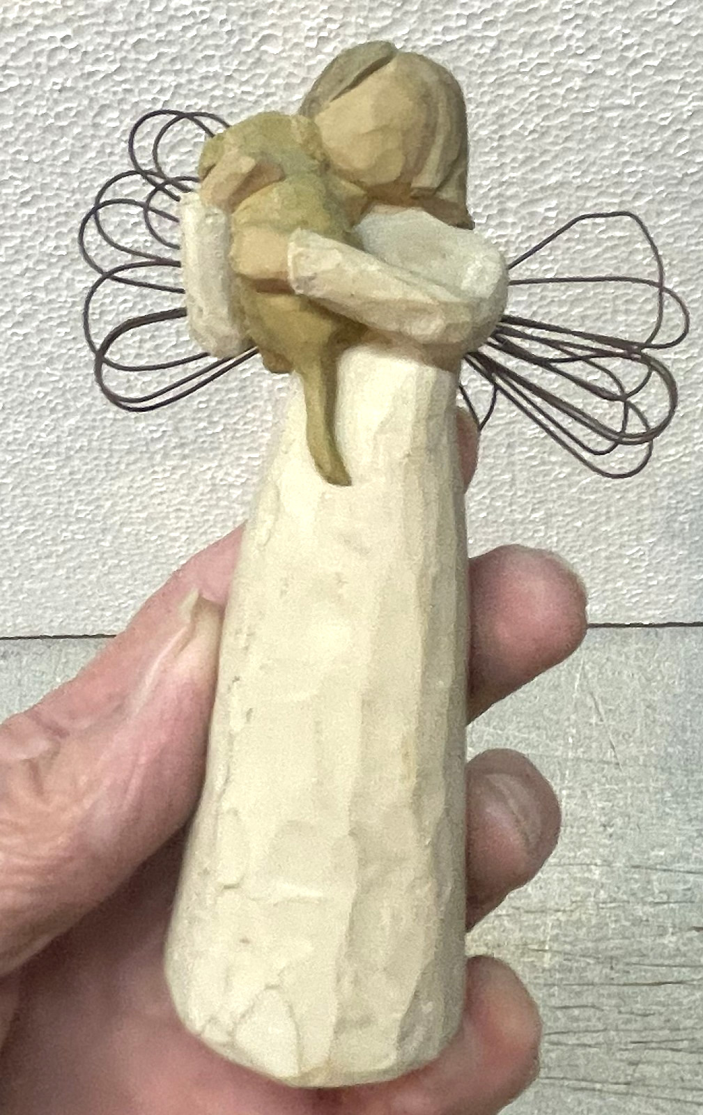 Willow Tree Angel of Friendship with Puppy Dog 5.5”