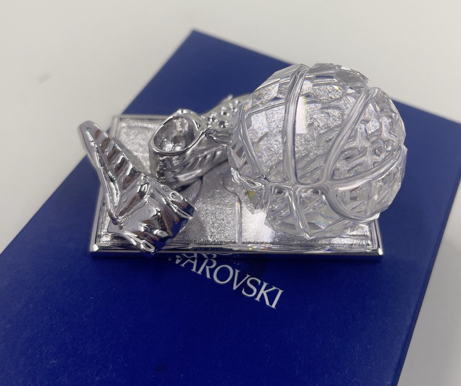 signed Swarovski~ BASKETBALL ~ Crystal Figurine ~ Trophy ~ New in Box ~ #680504