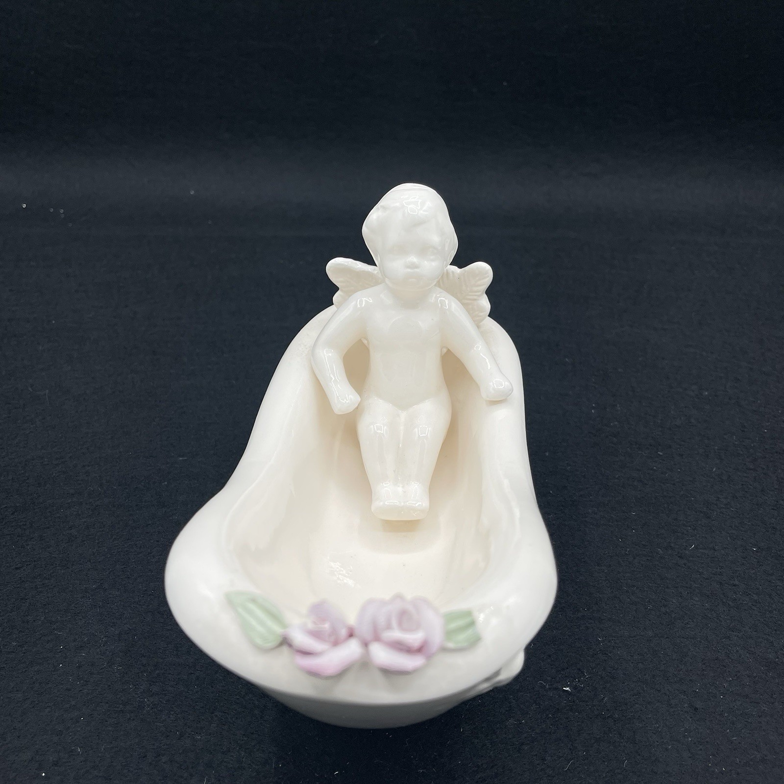 Porcelain Angel Baby With Wings In Tub With Flowers