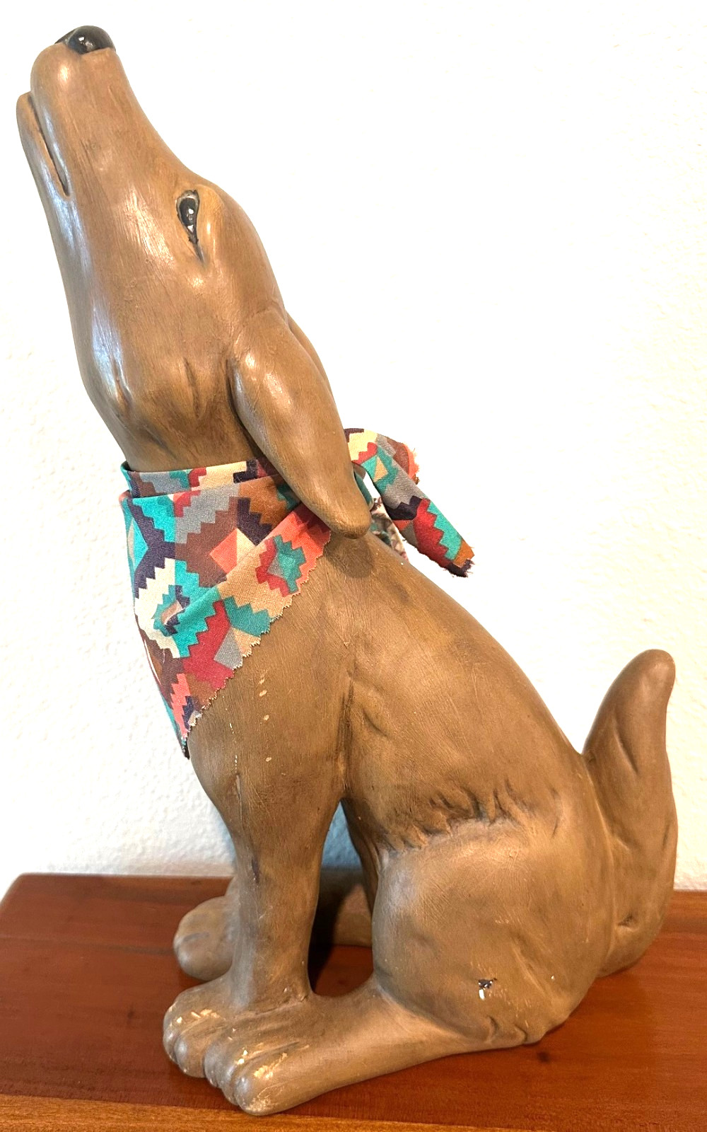 Vintage 15″ Tall Ceramic Howling Coyote / Dog with Bandana by Scioto 1990