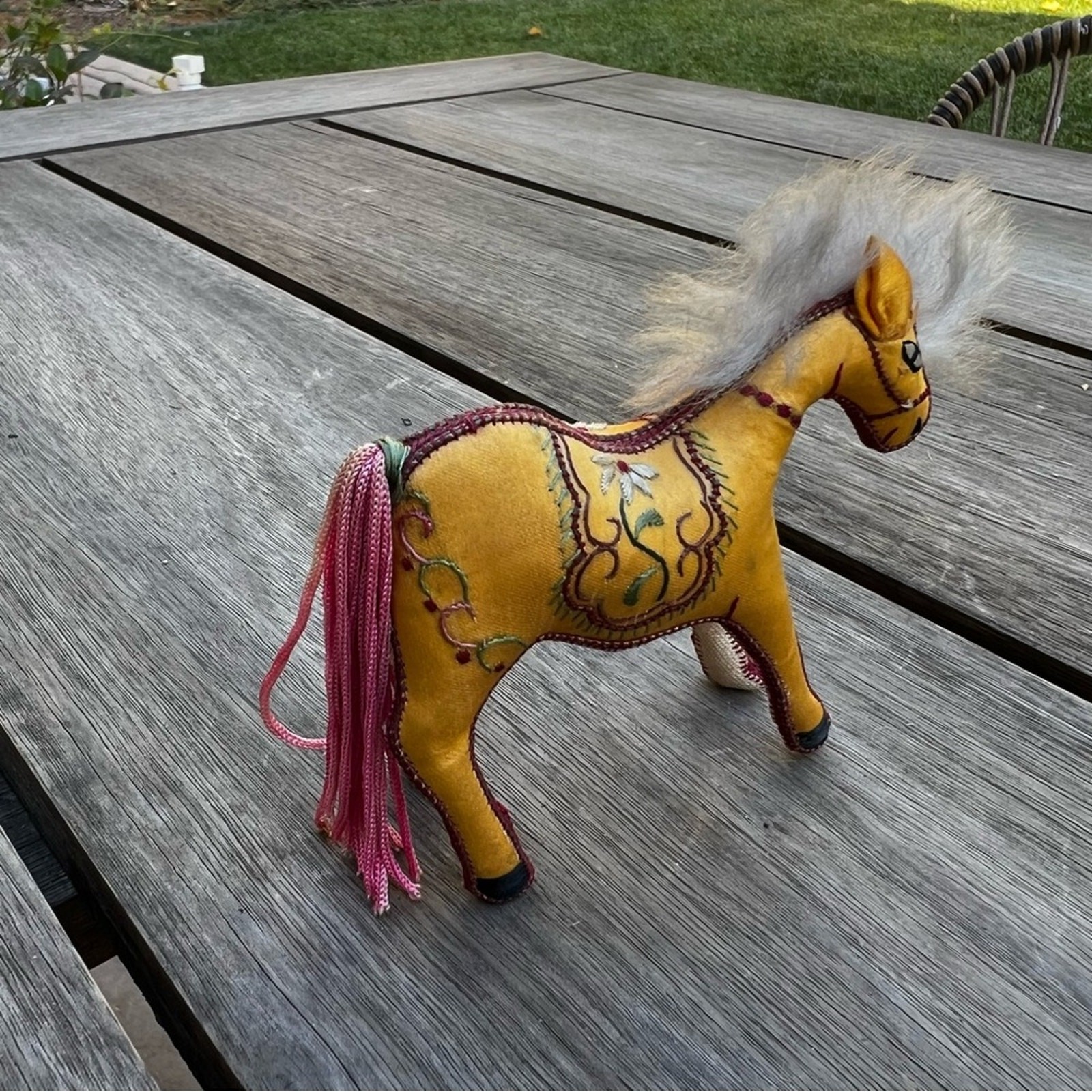 Vintage Chinese Silk Embroidered Horse Fur Mane Pink Tassle Tail Figurine 3″