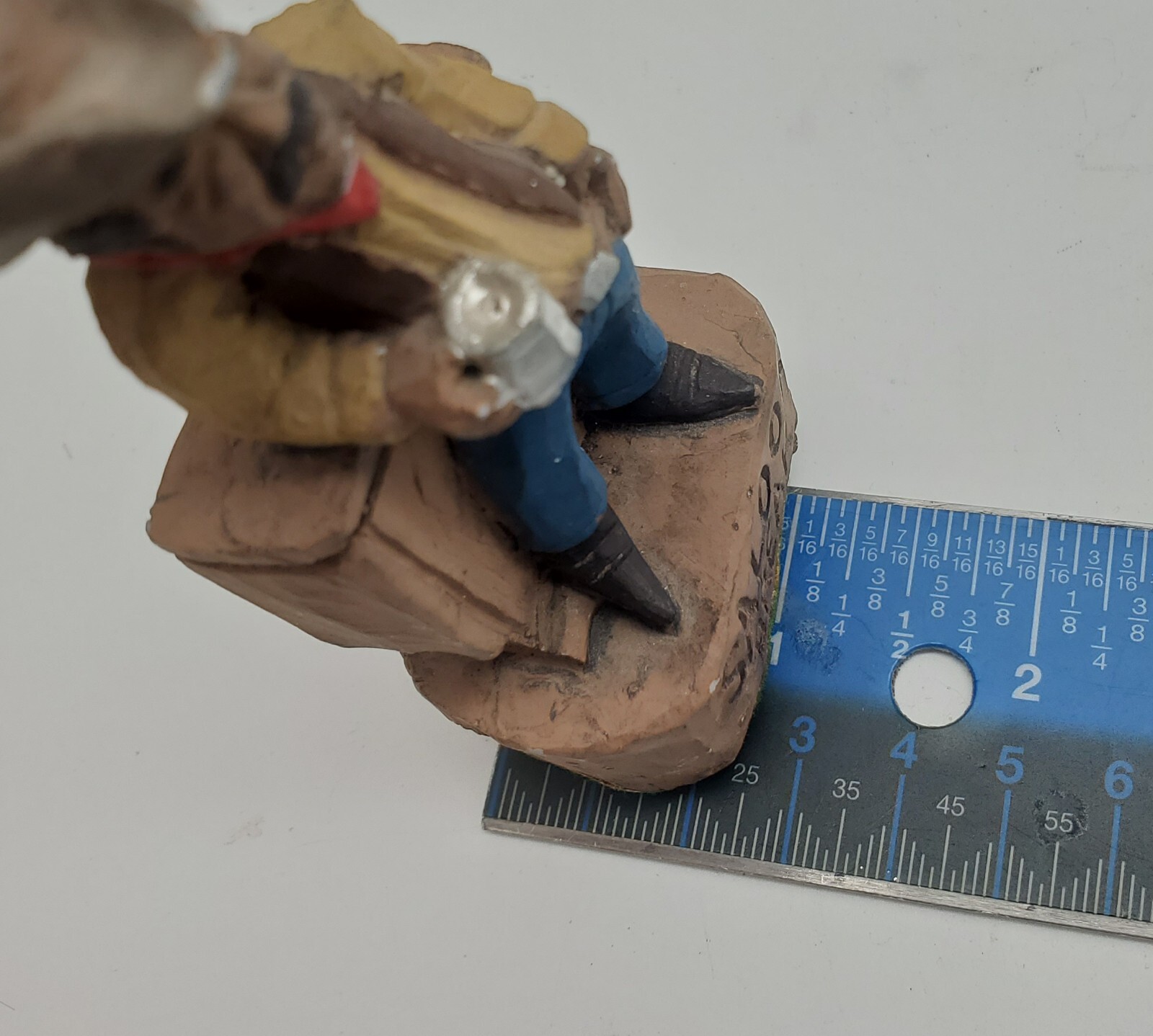 4″H Vintage J Vincent Cowboy Saloon Break Wild West Studios ChalkWare Figurine