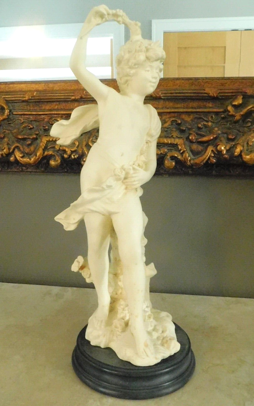 VINTAGE / MCM 1950’s ITALIAN YOUNG BOY PUTTI STATUE SCULPTURE / 20 1/2″ HIGH
