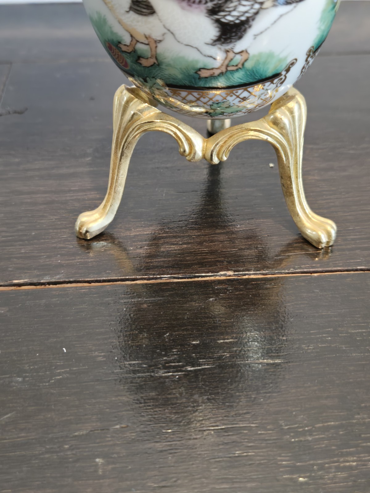 Lenox~China Treasures Collection~Goose Egg ~Brass Stand ~USA Made 1996 Easter
