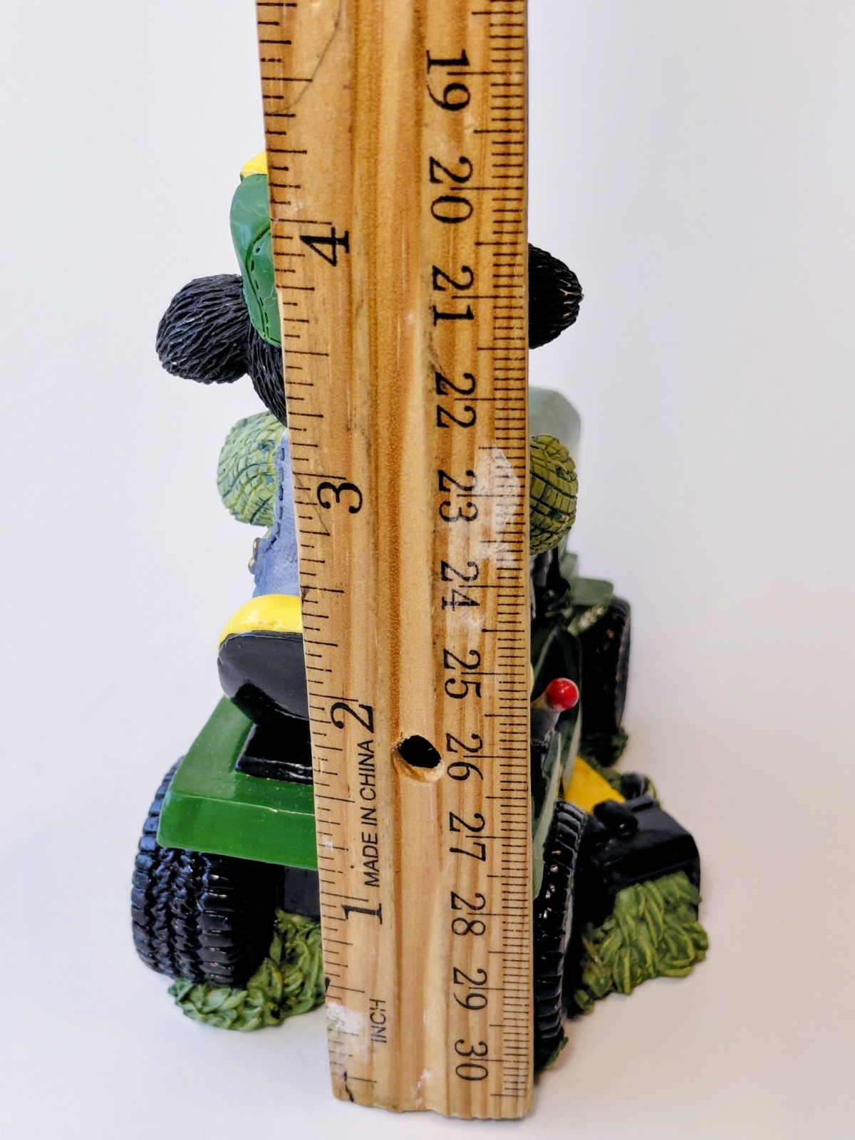 John “DEERE TO MY HEART” Figurine. EUC. Mary’s Moo Moos.Lawn Tractor 4″ L x 4″ T