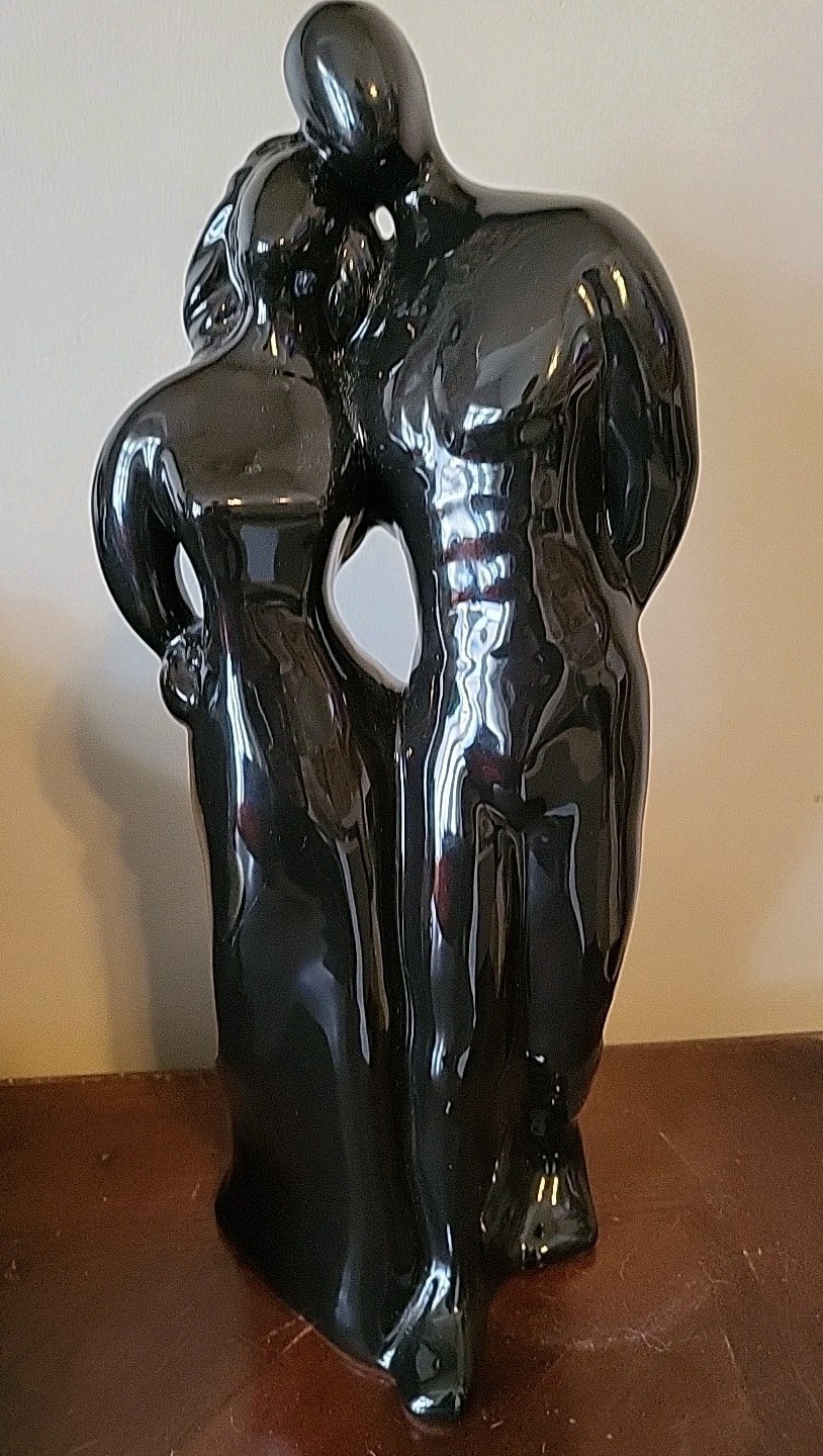 Vtg Royal Haeger Black Ceramic Sculpture Love Embrace Married 16″ No Damage