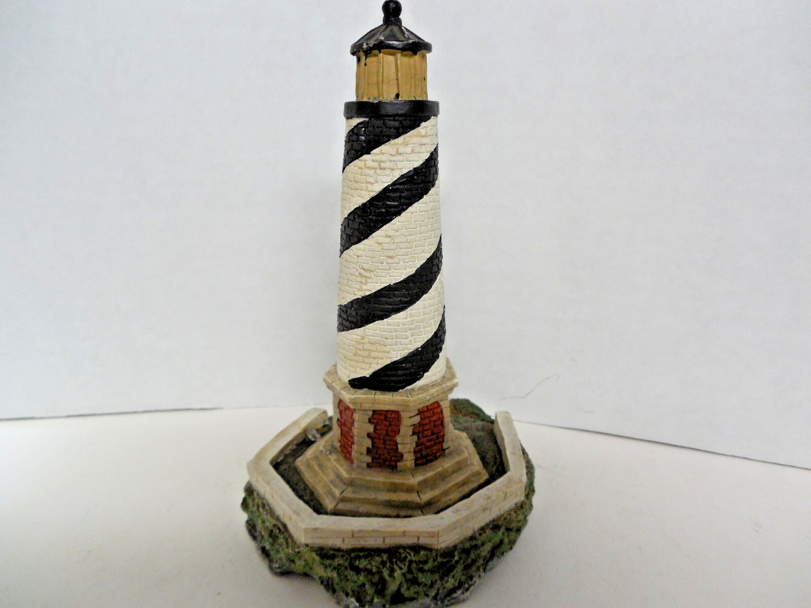 Resin Lighthouse Figurine Collectible Decoration/ Harbor/ Sea 5.5 In tall