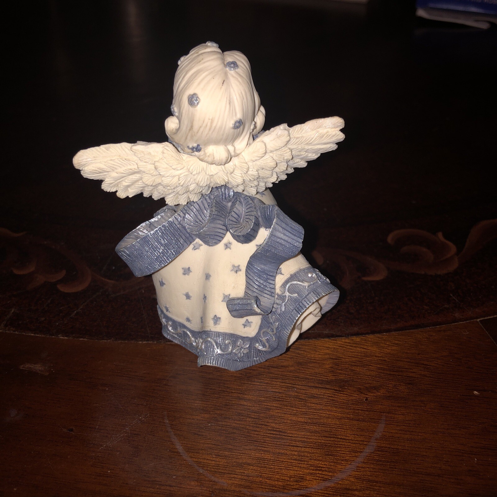 Betty Singer Renaissance Collection 2000 Cherison Figurine. Angel Ringing Bell
