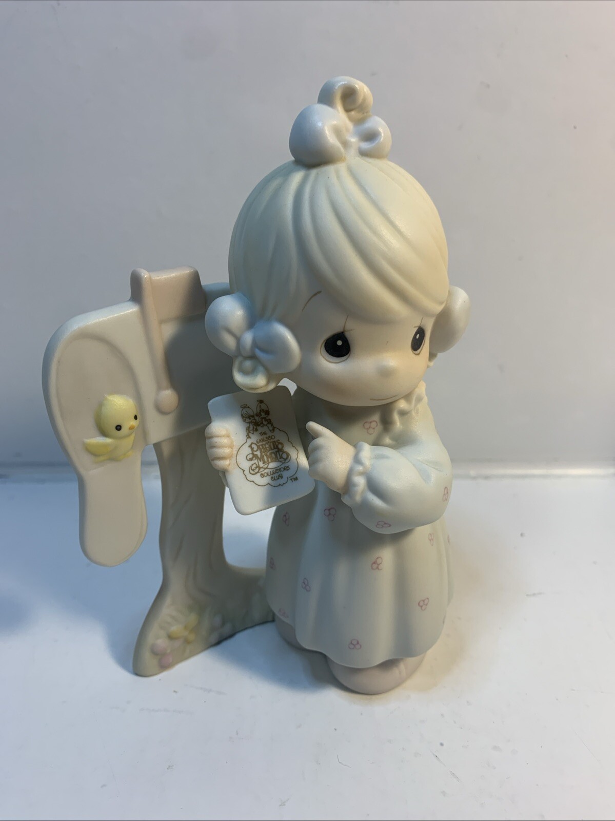 Precious Moments 1991 Symbol of Membership SHARING THE GOOD NEWS TOGETHER C0011