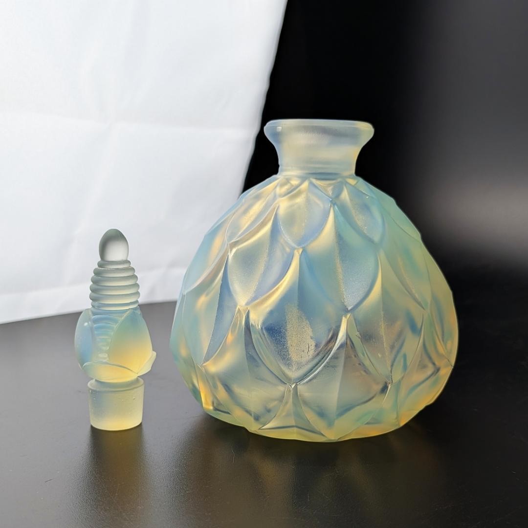 Sabino France Opalcent Perfume Bottle Petalia Art Deco Petalia