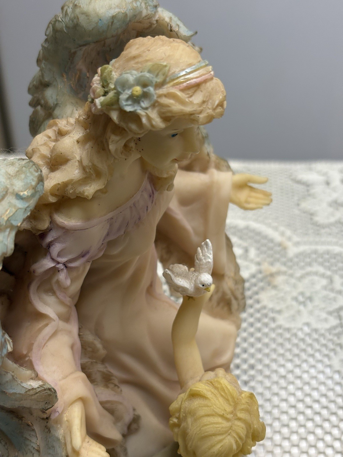 Large Resin Seraphim Like Angel & Young Girl & Dove 8.5”x5.5”x3.5” 2.5Lb EUC