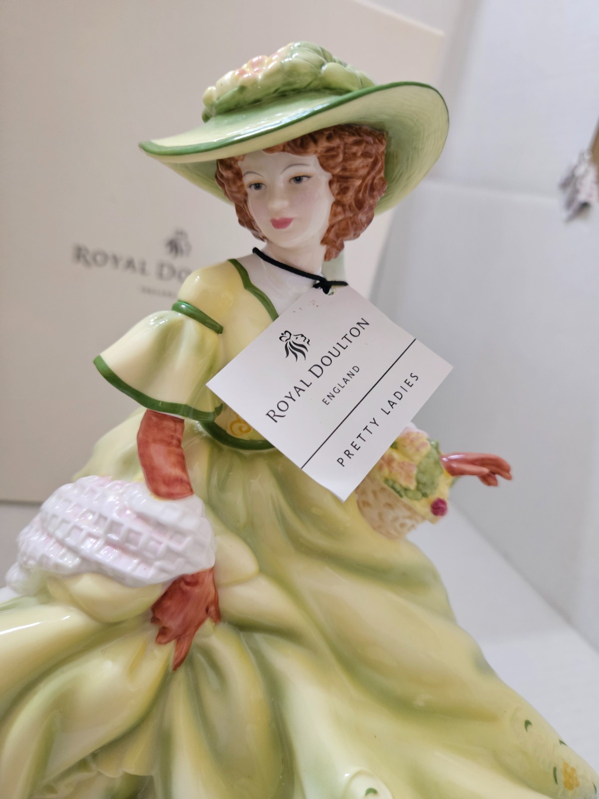 SCARCE Royal Doulton Pretty Ladies Spring Dreams Figurine 2007 HN5106 EXCELLENT!