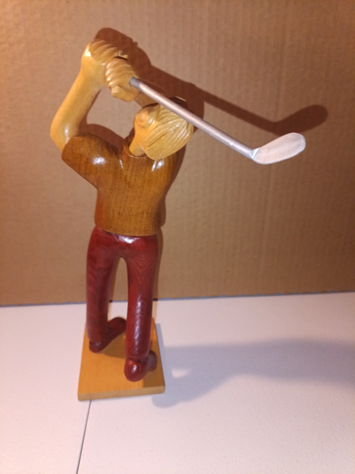 Wooden Carving Statue Figurine Figure Male Golfer Golf Club Made in Italy 11.75″
