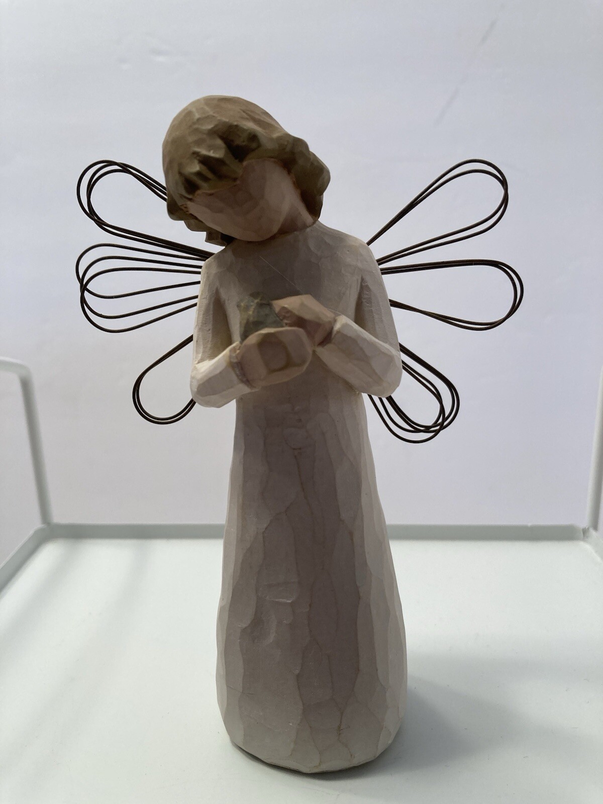 willow tree vintage 1999 angel of healing with bird figure
