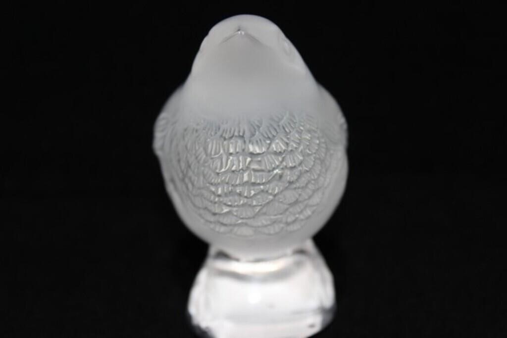 Lalique Crystal Singing Robin Figurine, Signed 3″x3″x1.75″