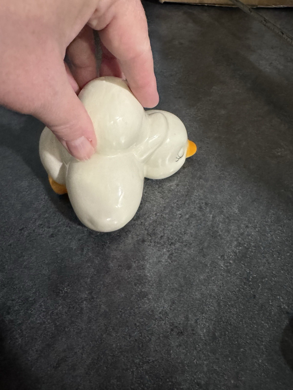 Ceramic Ducks VTG 1980s Cute Ducklings Sleeping Cuddling Figurine