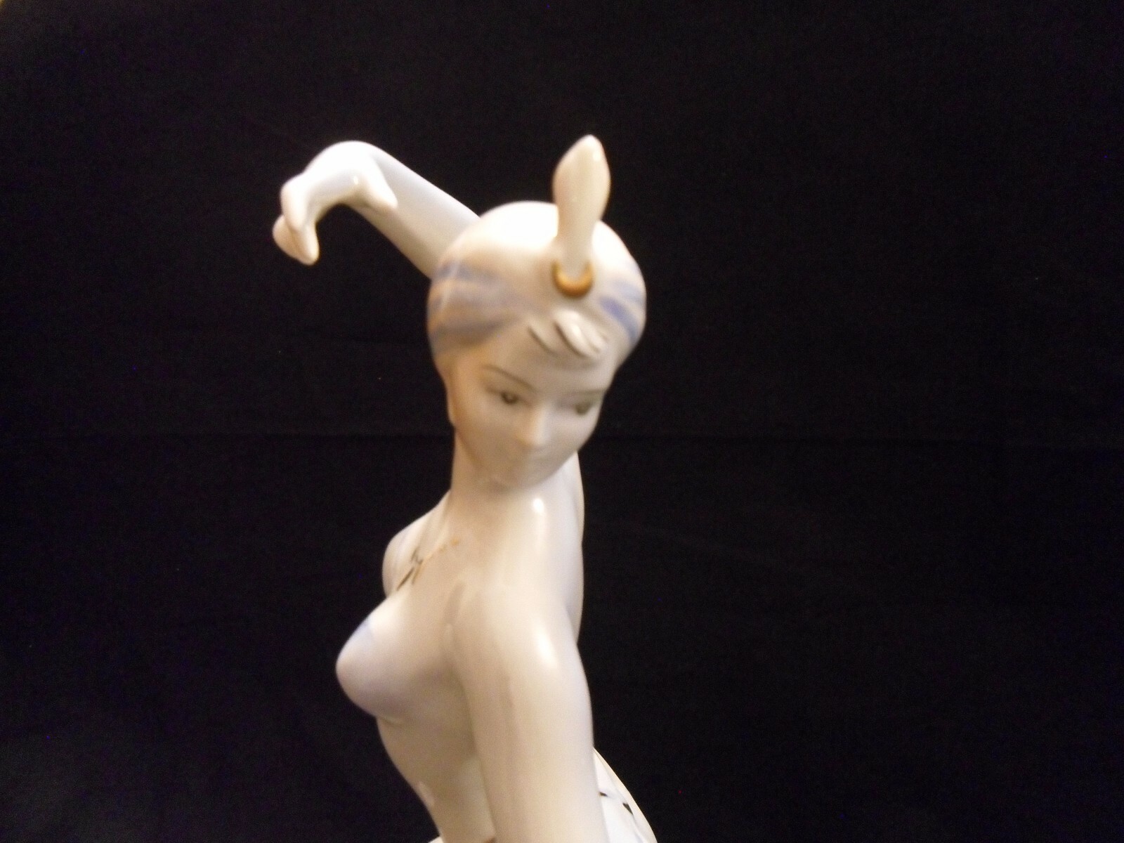 RARE ART DECO PORCELAIN STATUE FIGURE OF EROTIC DENCER, HOLLOHAZA MARK HUNGARIAN