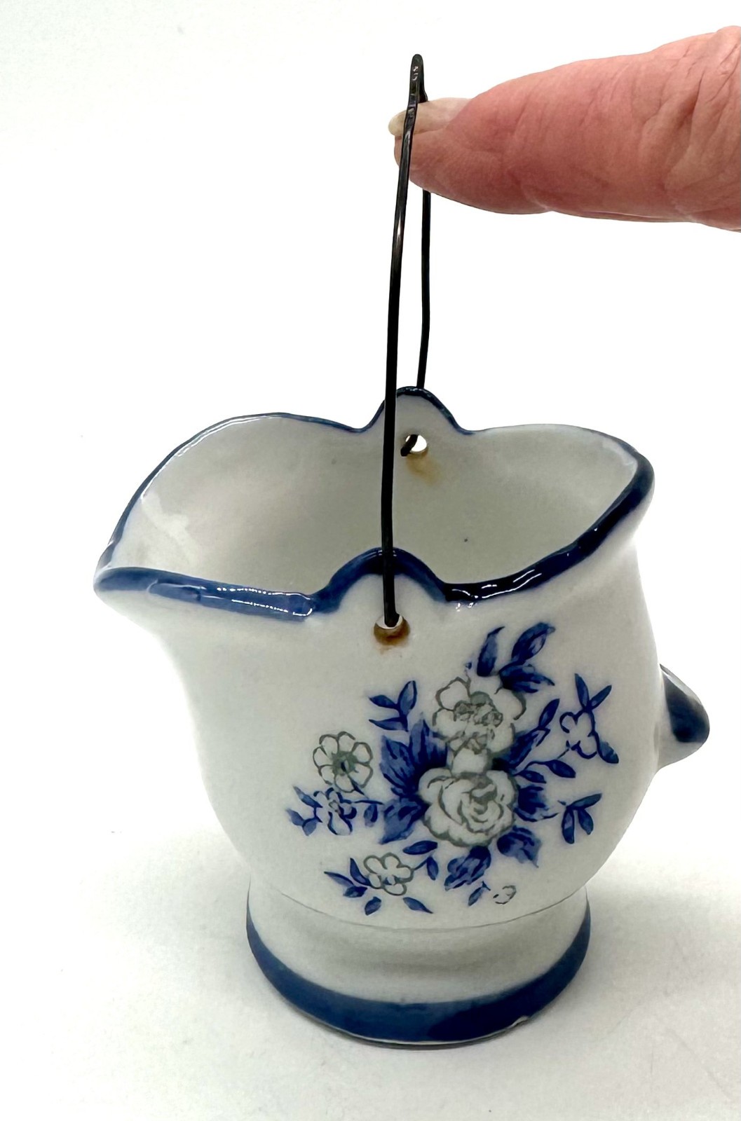 Miniature Coal Bucket Decorative Ceramic Porcelain 2-½’ Tall Vintage C-9