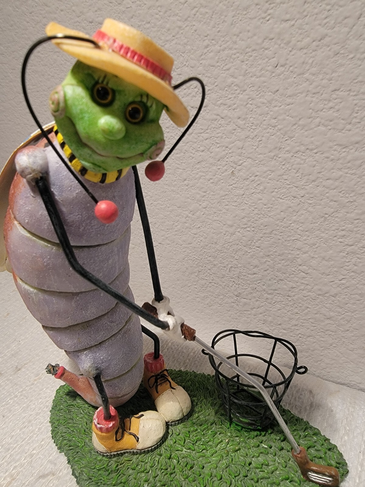 DESIGN IMPRESSIONS ” ACE DUFFER SLICE” BUGS A GOLFING FIGURINE #13122 RARE