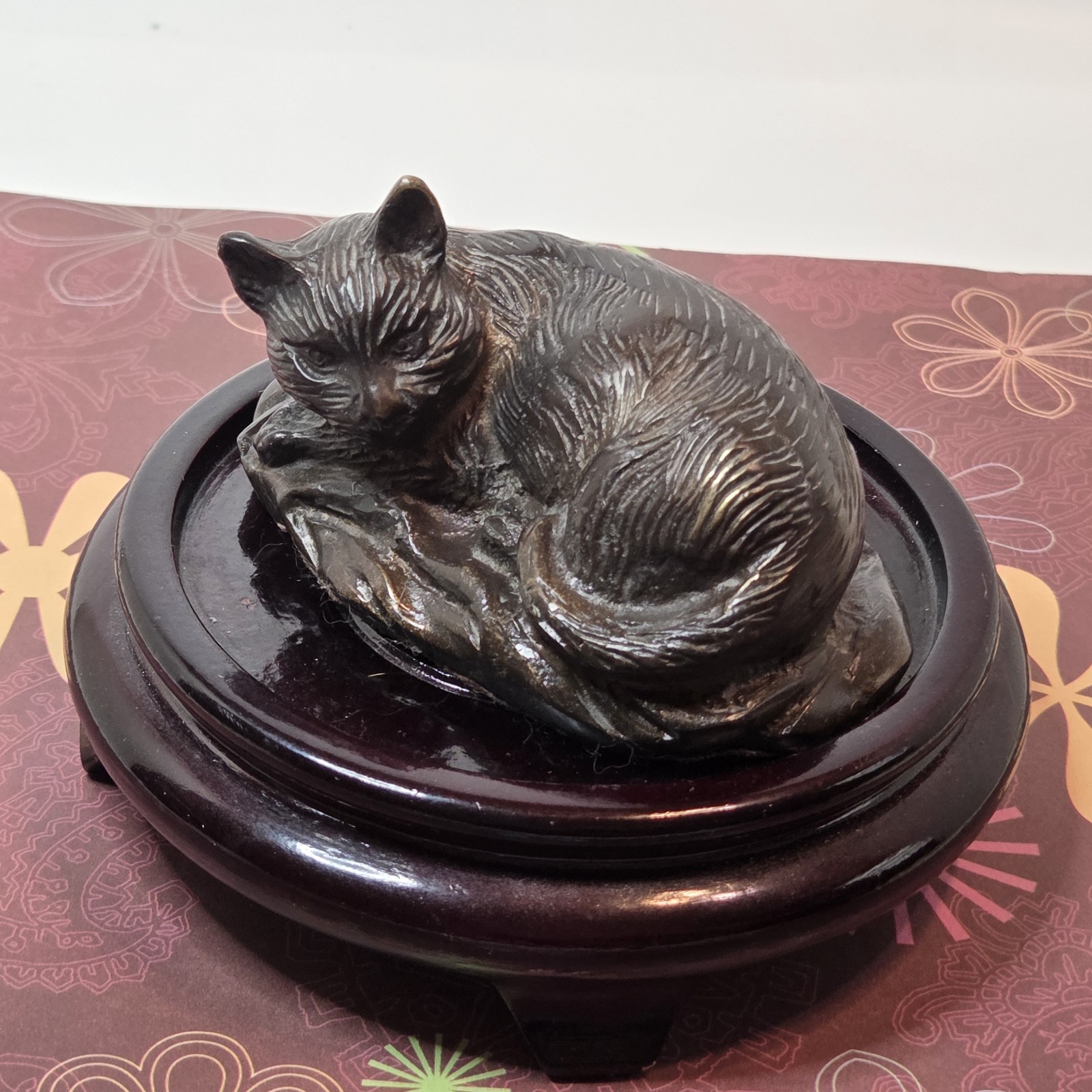 Vtg Cat Paperweight/Sculpture Bronze Look Desk Accessory Curio Piece 4″