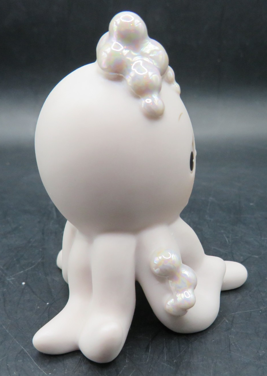 Precious Moments 1992 I Only Have Arms For You Octopus Figurine 527769 G-CLEF