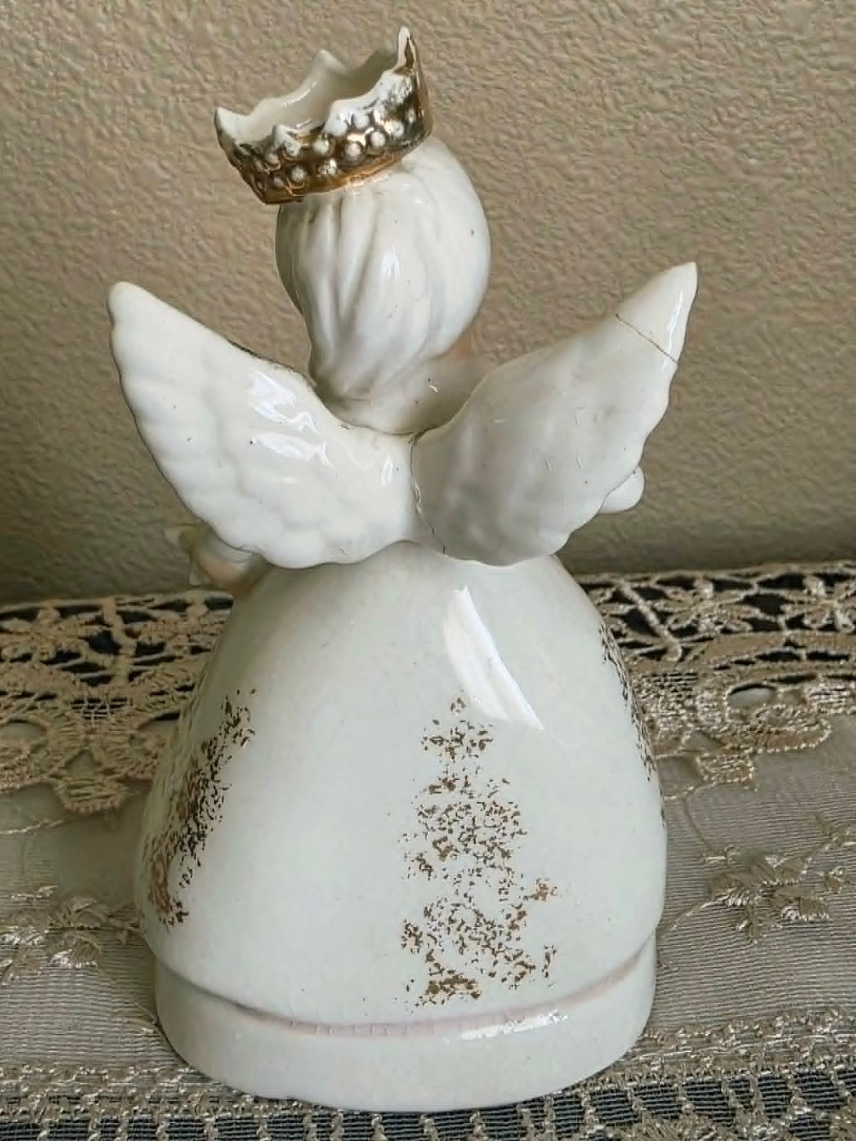 Vintage Napco Zodiac Birth Month ‘Pisces’ 1950s Angel Figurine (Repaired)
