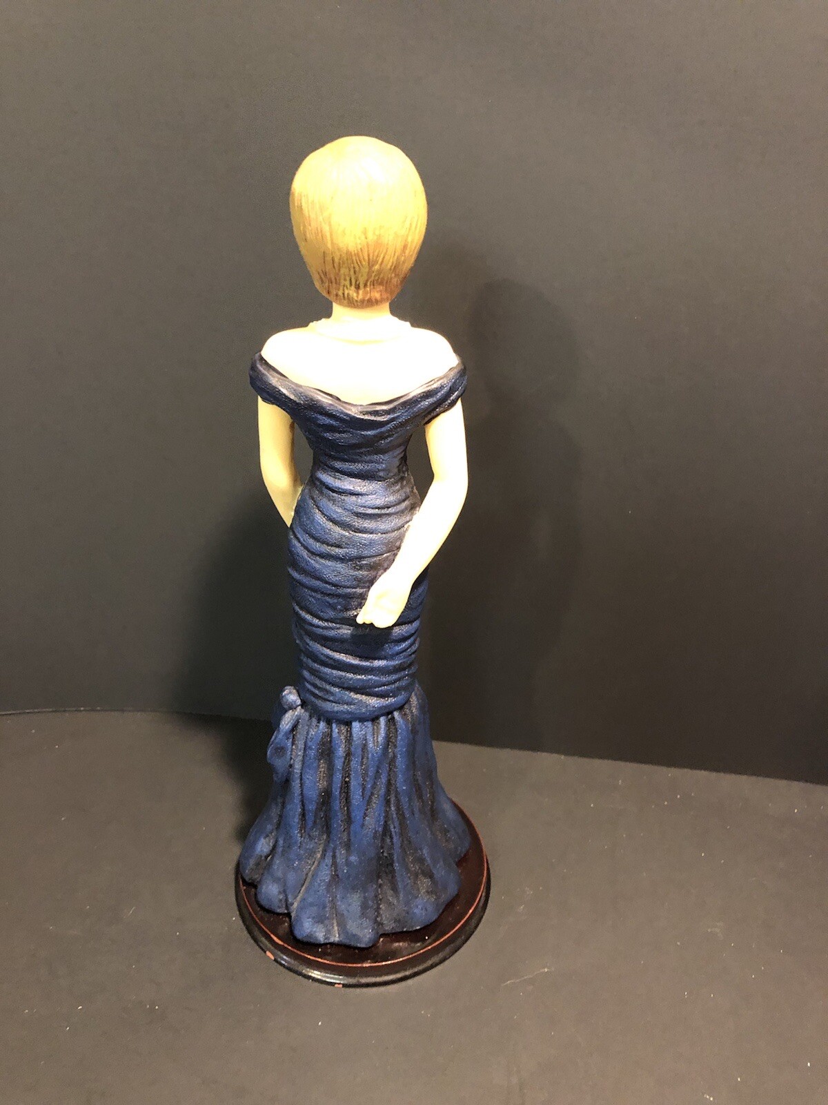 Rare vintage Princess Diana 11 Inch statue “heaven sent by timeless keepsakes”