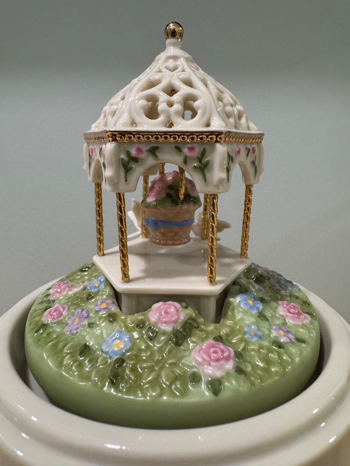 Lenox Summer Porcelain Musical Egg Figurine
