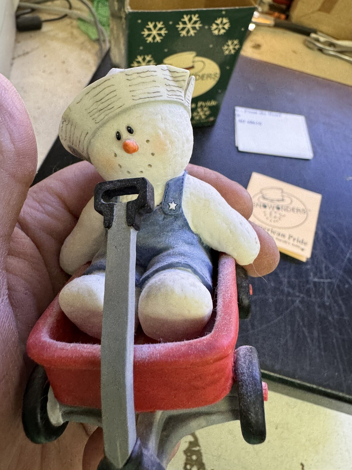 sarahs attic snowonders USA Flyer In Box American Pride Rare Figurine