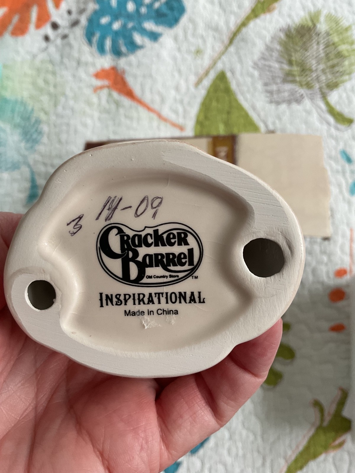 Cracker Barrel, Ceramic, Angel of Courage Figurine, 5″ , NIB!