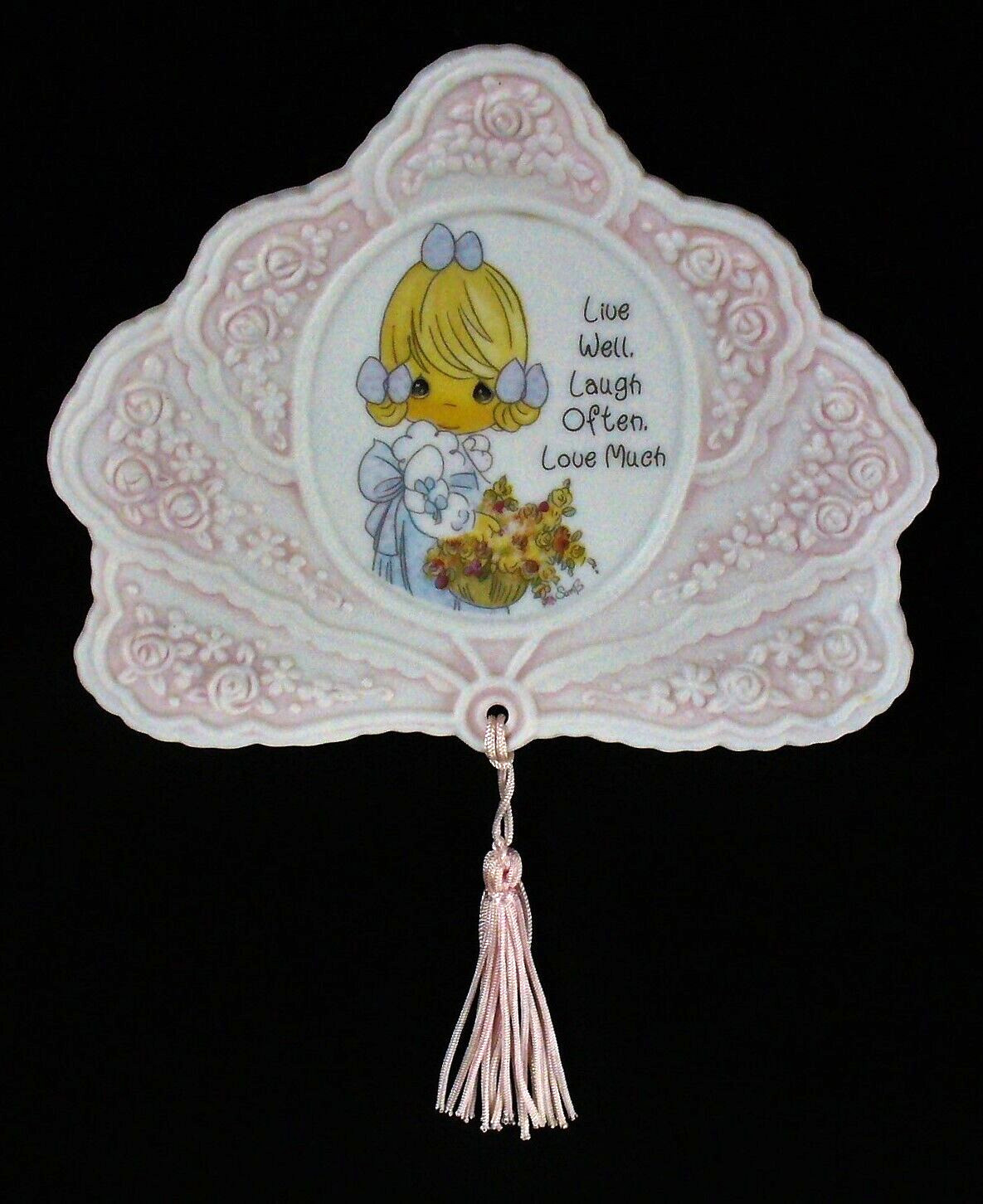 1994~PRECIOUS MOMENTS~Embosed~Collector Plate~Live Well~Laugh Often~Love Much~EC