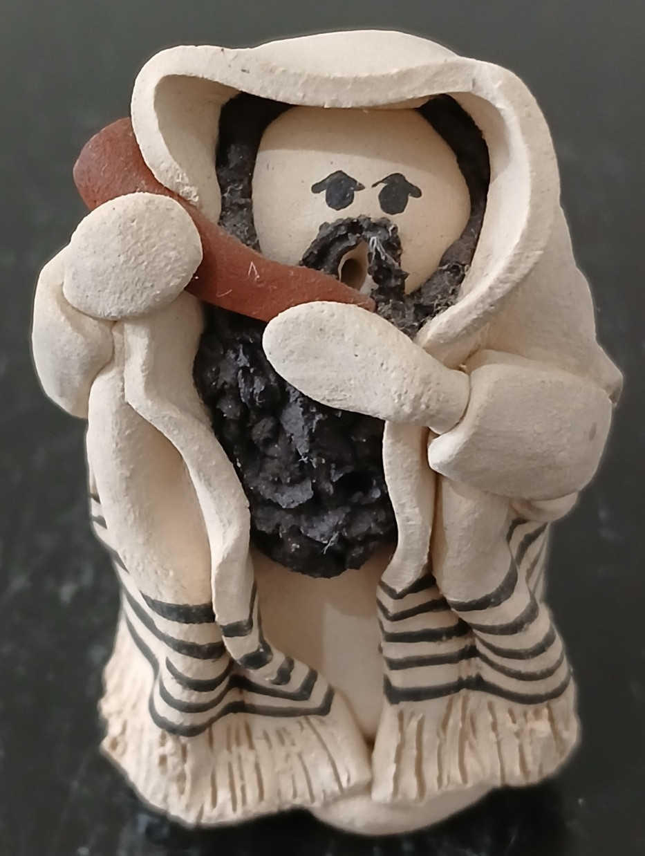 Signed Lorna Sakalovsky Yom Kippur Clay Judaica Figurine 2.3″ Tall Vintage