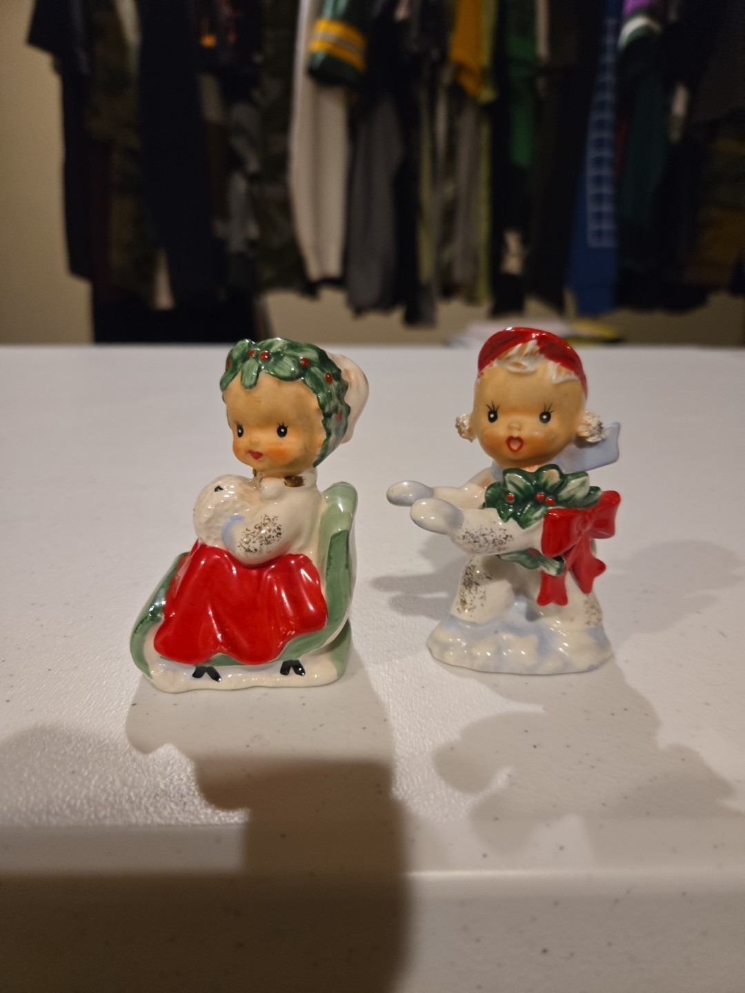 Lefton #1555 Boy & Girl Sledding Salt & Pepper