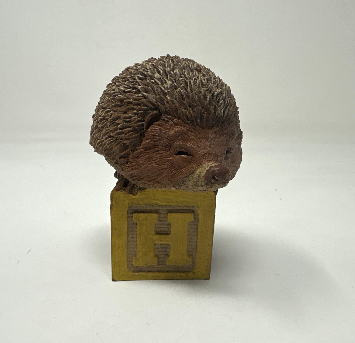 Tim Wolfe ALPHABET BLOCK H Hedgehog Figurine Cairn Studios # 9089 Ed#27 – 1994