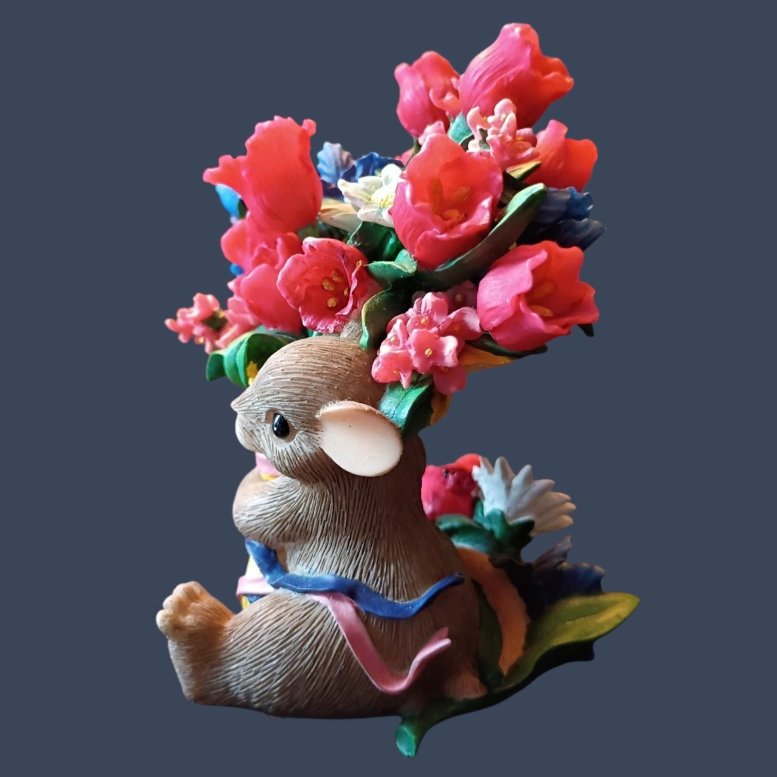 Charming Tails “You’re A Treasure” Mouse With Flowers Figurine