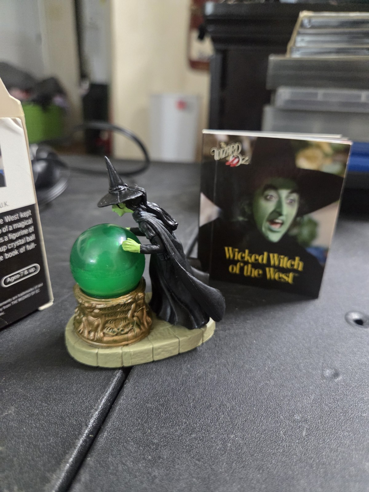 The Wizard of Oz The Wicked Witch of the West Light-Up Crystal Ball NO Mini Book