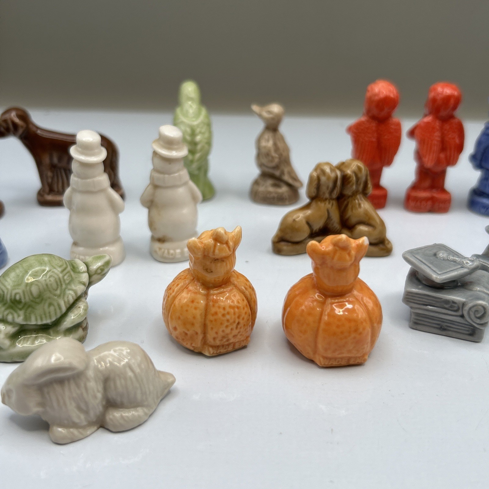 Wade Whimsies Ceramic Tea Figurine Large Lot of 22 Miniature England Vintage