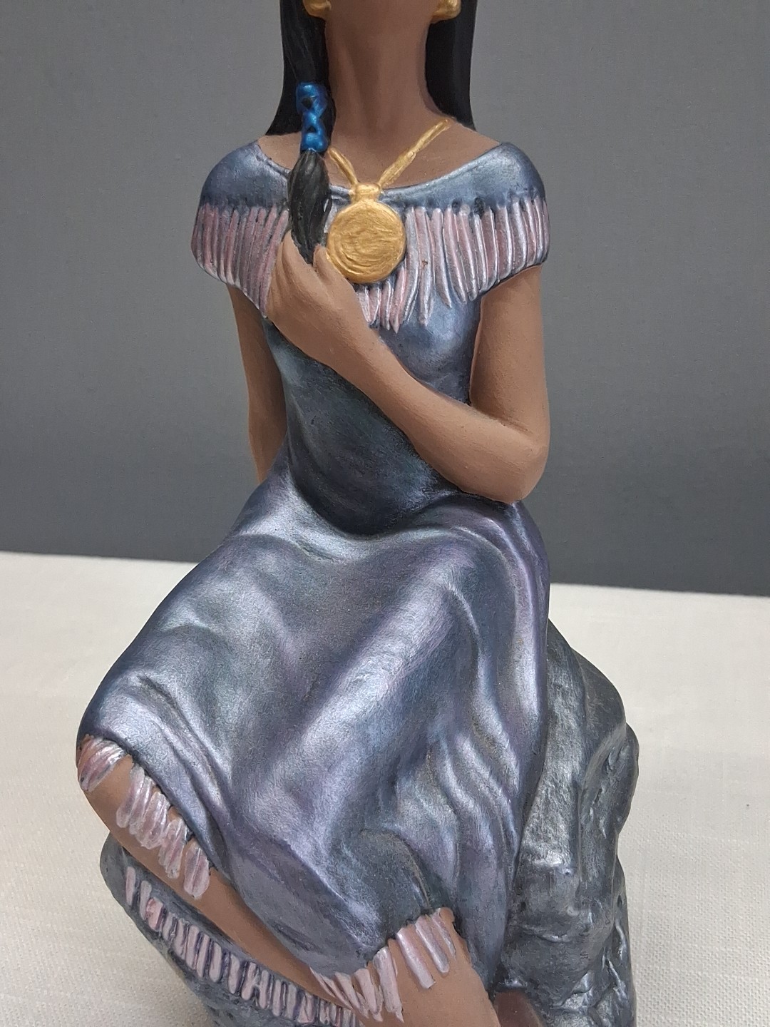 9 1/2″ Ceramic Indian Native American Woman In Blue Dress