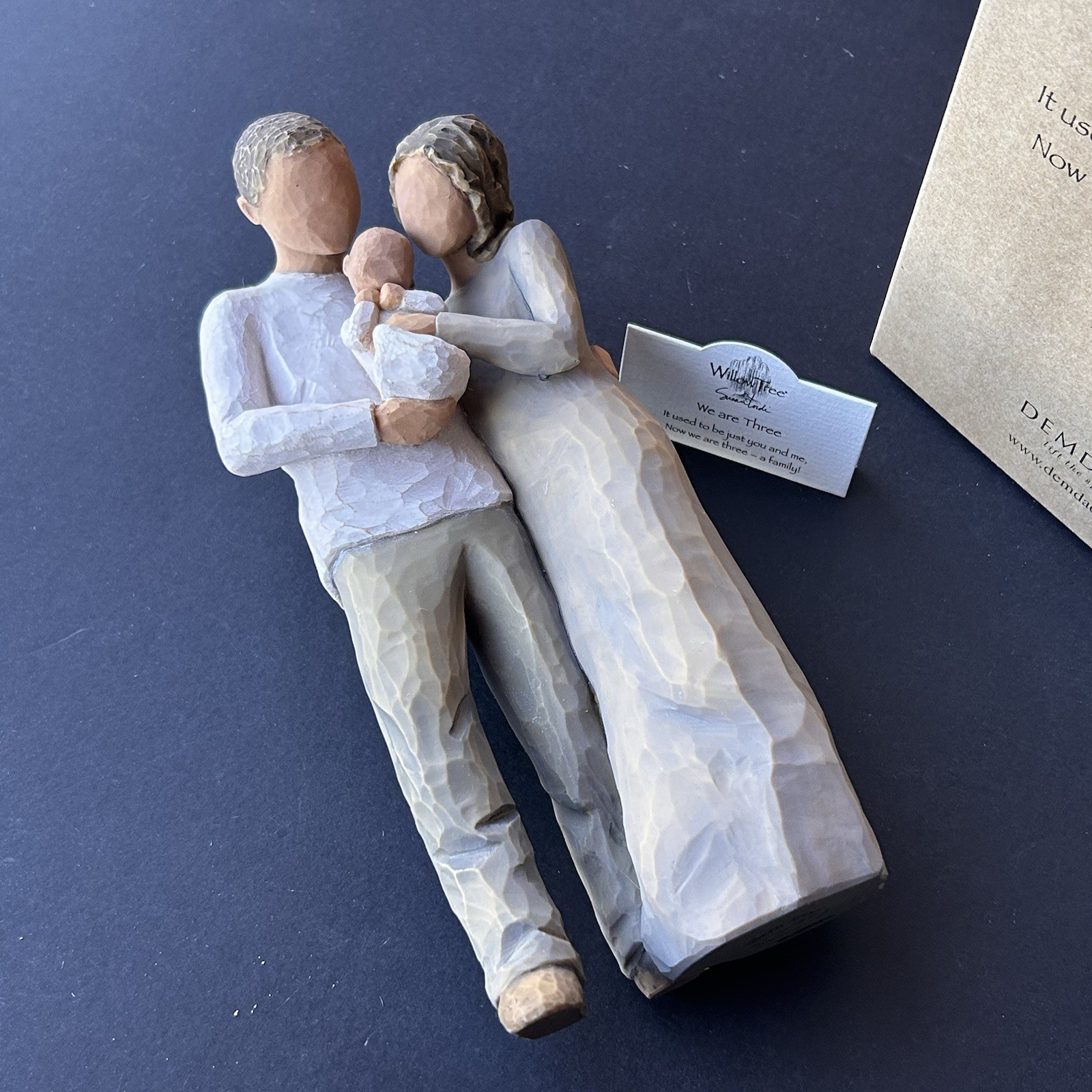 Willow Tree “We Are Three” Family Figurine 2013 Susan Lordi Demdaco Family Read