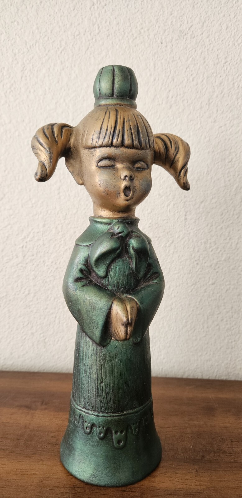 Angel Caroling Singing Christmas Decor. Ceramic Girl VTG 60s. 11 1/4”H.Atlantic?