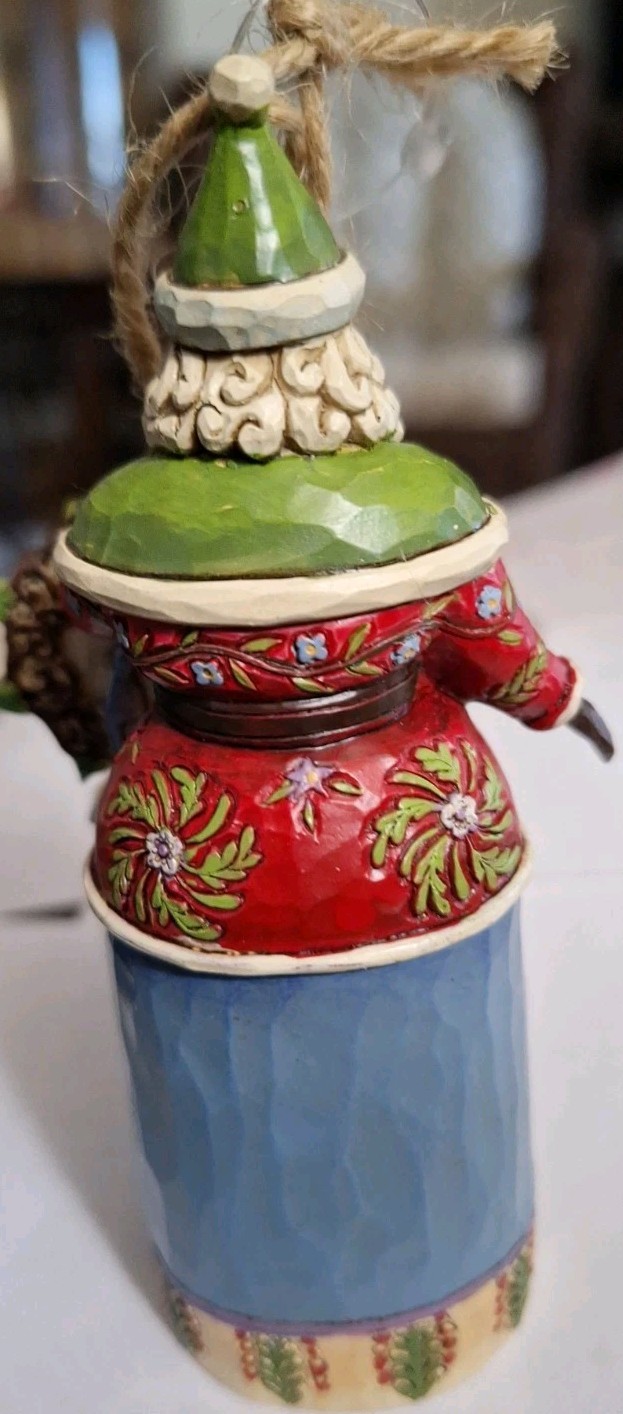 Jim Shore “Williamsburg” 2015 The Colonial Foundation Santa W/ A Wreath Ornament