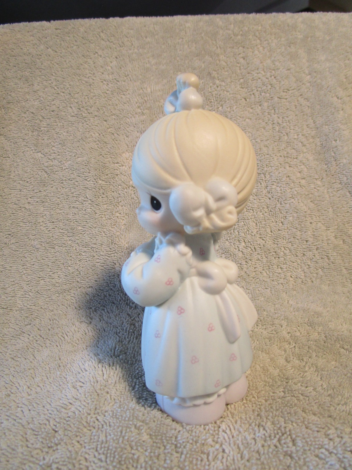 1991 Precious Moment C0011 “Sharing the Good News Together” Symbol Of Membership